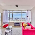 The Scenic Disa Park Apartment, Table Mountain, City & Ocean Views