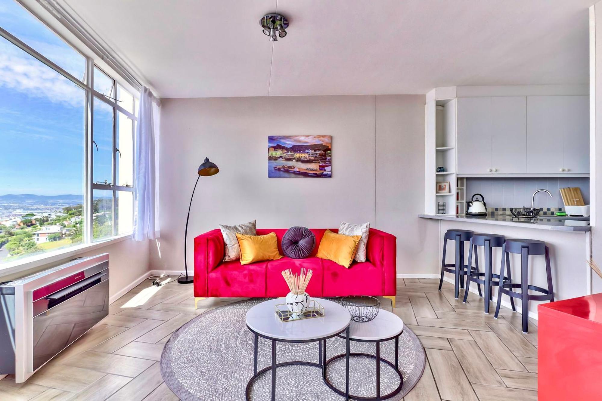 The Scenic Disa Park Apartment, Table Mountain, & Ocean Views Apartment