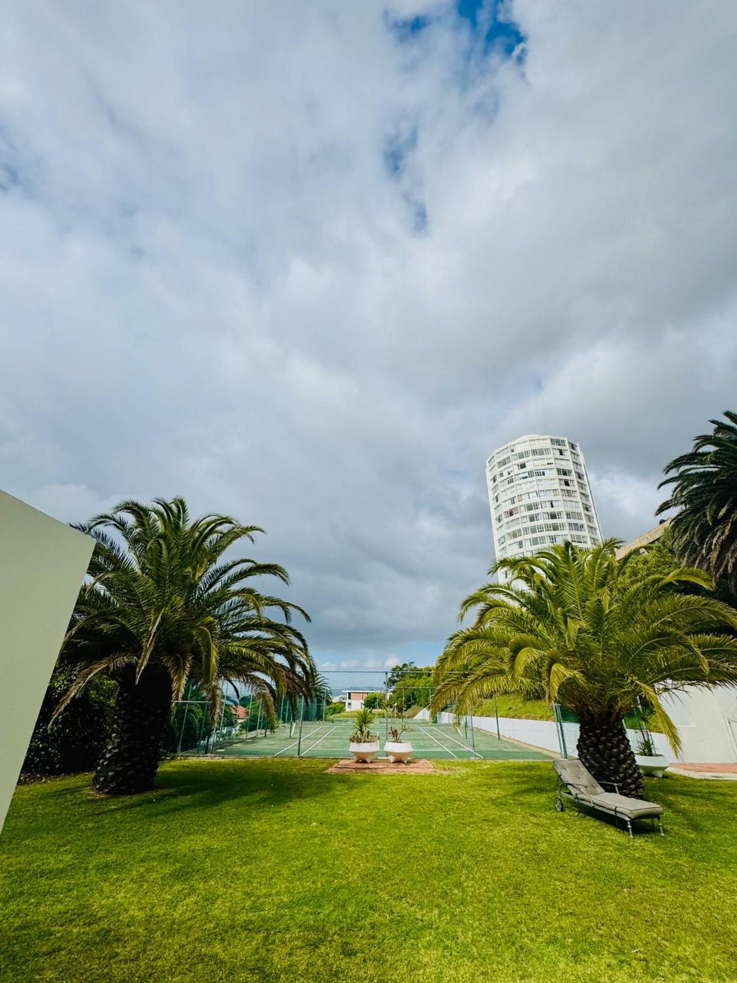 The Scenic Disa Park Apartment, Table Mountain, & Ocean Views Appartement